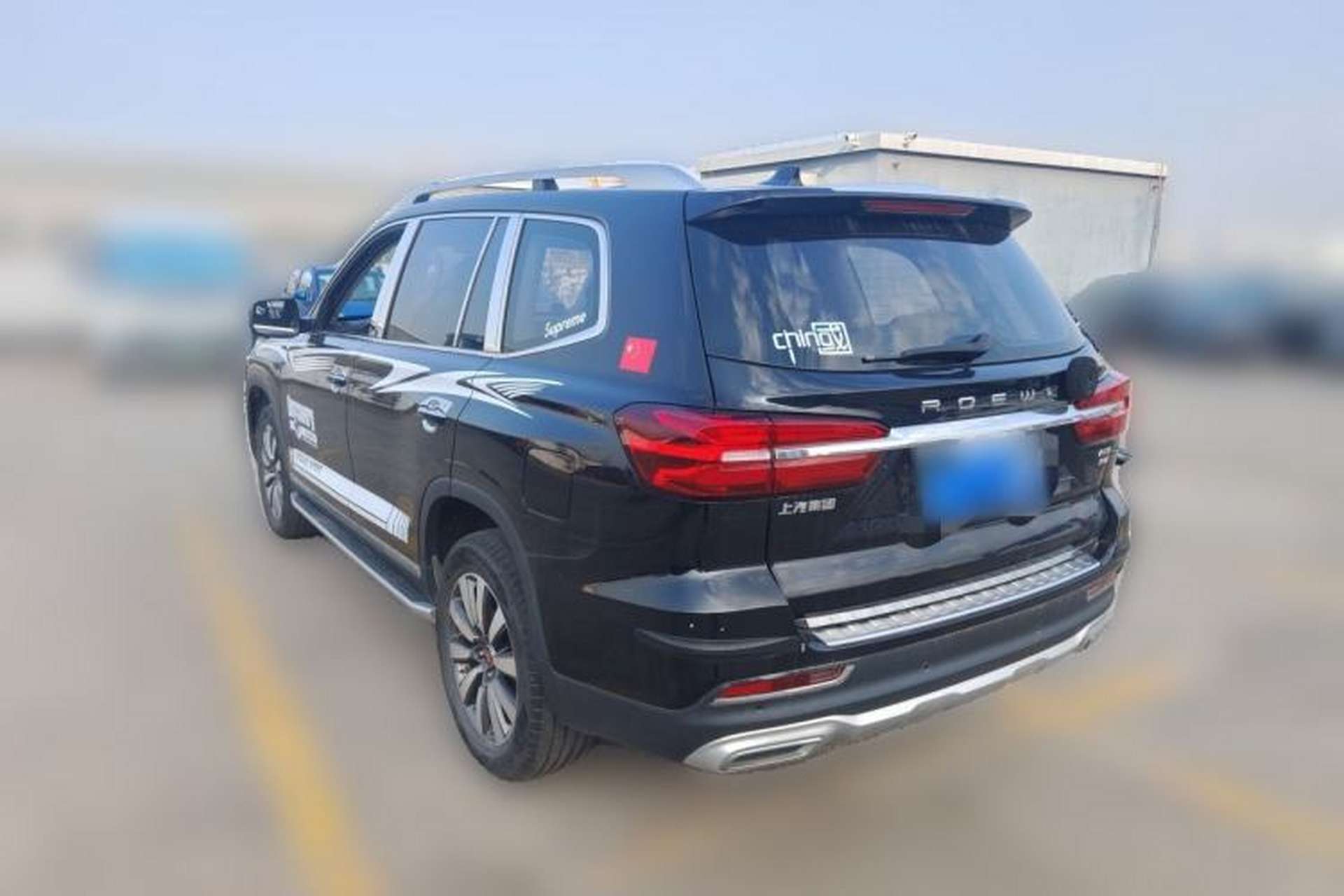 Used Roewe RX8 2018 30T Smart Connectivity Two-Wheel Drive Flagship Edition Rear Left 45 Deg
