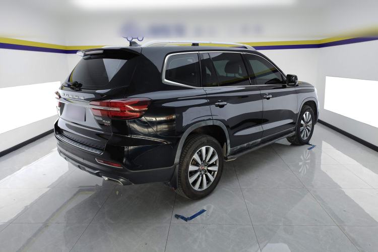 Used Roewe RX8 2018 30T Smart Connectivity Two-Wheel Drive Flagship Edition Rear Right 45 Deg