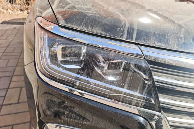 Used Roewe RX8 2018 30T Smart Connectivity All-Wheel Drive Supreme Edition Right Front Headlight