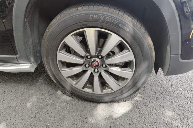 Used Roewe RX8 2018 30T Two-Wheel Drive Flagship Edition Right Front Wheel Hub