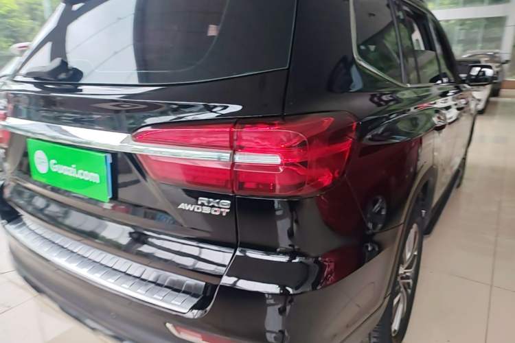 Used Roewe RX8 2018 30T Smart Connectivity All-Wheel Drive Supreme Edition Right Rear Taillight