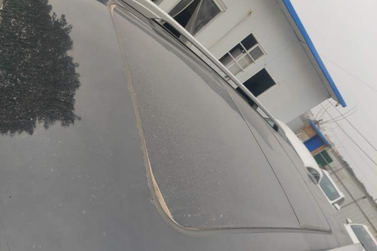 Used Roewe RX8 2018 30T Smart Connectivity Four-Wheel Drive Flagship Edition Roof