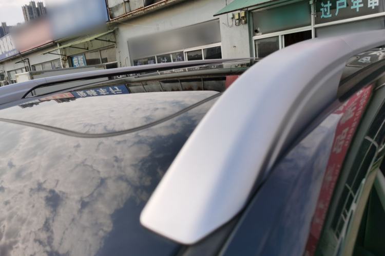 Used Roewe RX8 2018 30T Smart Connectivity Two-Wheel Drive Flagship Edition Roof