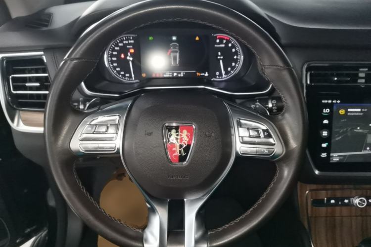 Used Roewe RX8 2018 30T Smart Connectivity Four-Wheel Drive Flagship Edition Steering Wheel