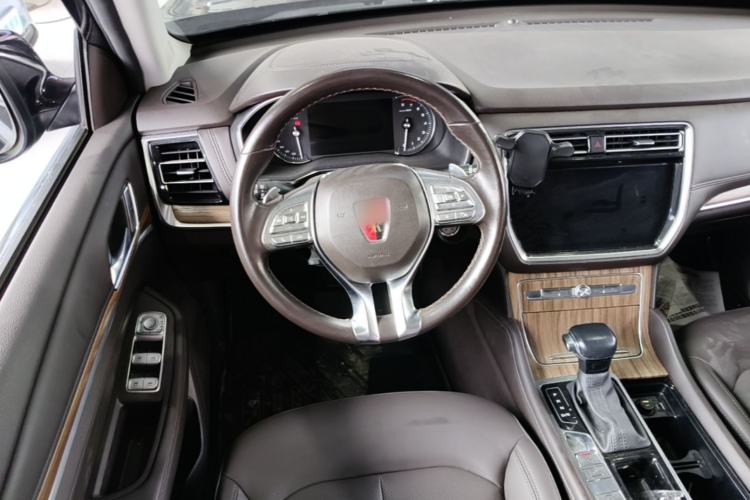 Used Roewe RX8 2018 30T Smart Connectivity Two-Wheel Drive Flagship Edition Steering Wheel