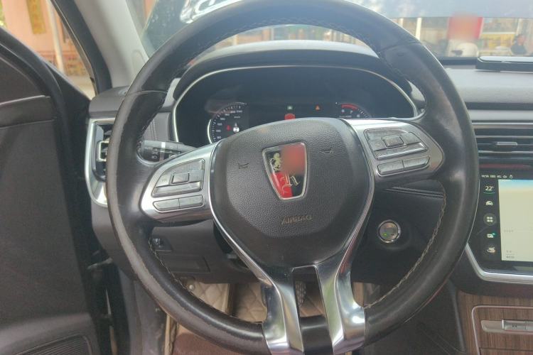 Used Roewe RX8 2018 30T Smart Connectivity Two-Wheel Drive Flagship Edition Steering Wheel