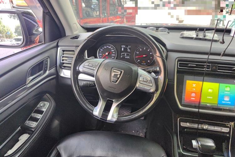 Used Roewe RX8 2018 30T Two-Wheel Drive Flagship Edition Steering Wheel