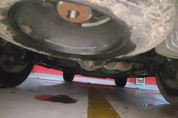 Used Roewe RX8 2018 30T Smart Connectivity All-Wheel Drive Supreme Edition Chassis Rear