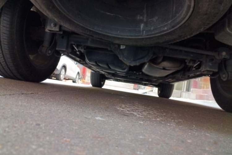 Used Roewe RX8 2018 30T Two-Wheel Drive Flagship Edition Chassis Rear