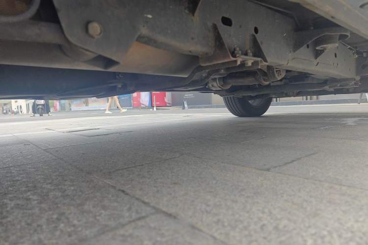 Used Roewe RX8 2018 30T Smart Connectivity Two-Wheel Drive Flagship Edition Chassis Rear Right