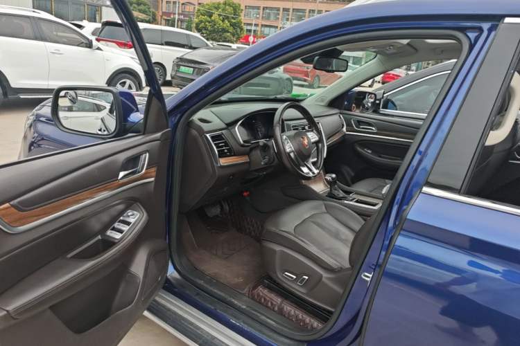 Used Roewe RX8 2018 30T Smart Connectivity Two-Wheel Drive Supreme Edition Driver Seat