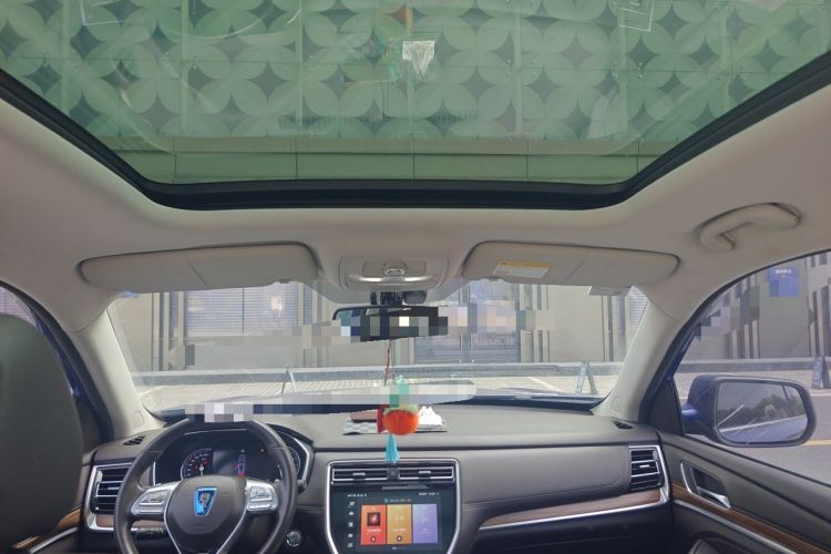 Used Roewe RX8 2018 30T Smart Connectivity Two-Wheel Drive Flagship Edition Headliner