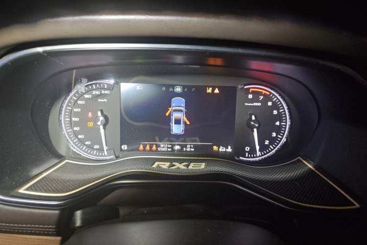 Used Roewe RX8 2018 30T Smart Connectivity All-Wheel Drive Supreme Edition Instrument Cluster
