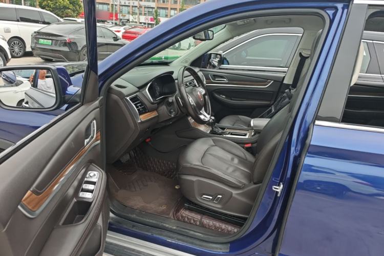Used Roewe RX8 2018 30T Smart Connectivity Two-Wheel Drive Supreme Edition Left Front Seat
