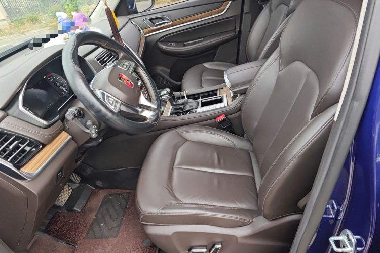 Used Roewe RX8 2018 30T Smart Connectivity Two-Wheel Drive Supreme Edition Left Front Seat