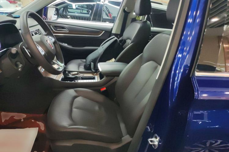 Used Roewe RX8 2018 30T Smart Connectivity Two-Wheel Drive Flagship Edition Left Front Seat