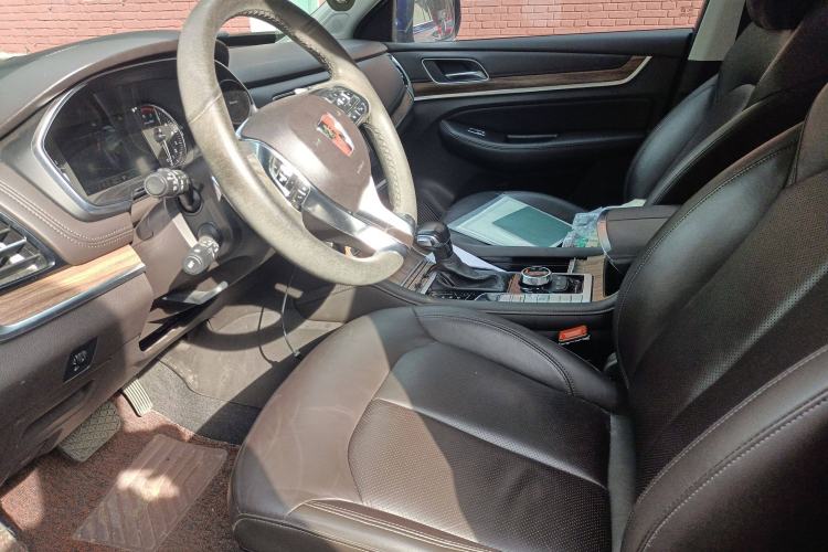 Used Roewe RX8 2018 30T Smart Connectivity Four-Wheel Drive Flagship Edition Left Front Seat