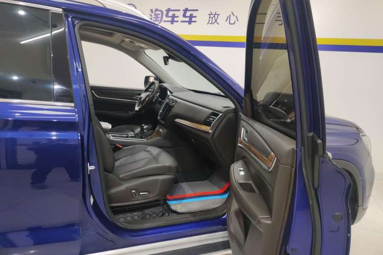 Used Roewe RX8 2018 30T Smart Connectivity Two-Wheel Drive Supreme Edition Right Front Seat