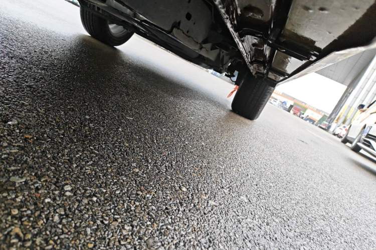 Used Roewe RX8 2018 30T Smart Connectivity Two-Wheel Drive Supreme Edition Chassis Front Left