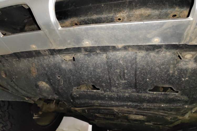Used Roewe RX8 2018 30T Smart Connectivity All-Wheel Drive Supreme Edition Chassis Front