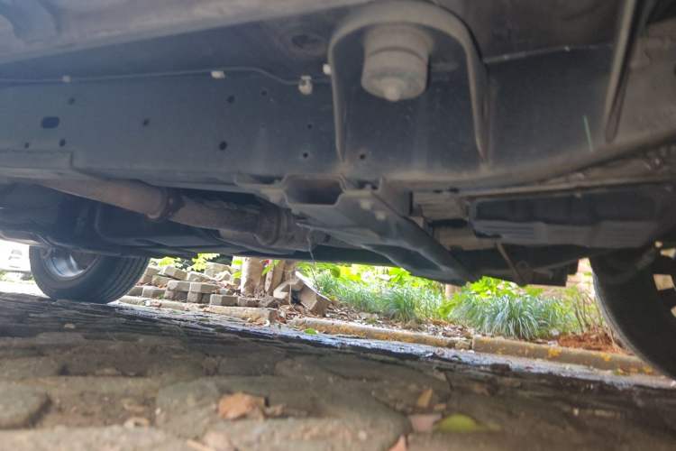 Used Roewe RX8 2018 30T Smart Connectivity Two-Wheel Drive Flagship Edition Chassis Front Right