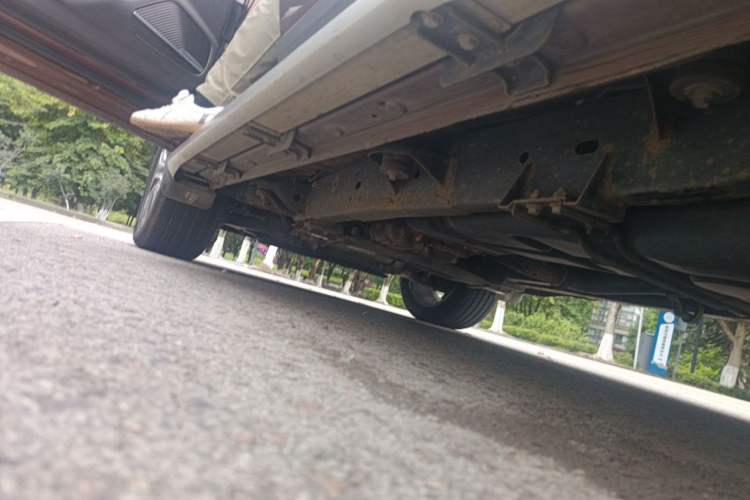 Used Roewe RX8 2018 30T Smart Connectivity All-Wheel Drive Supreme Edition Chassis Rear Left