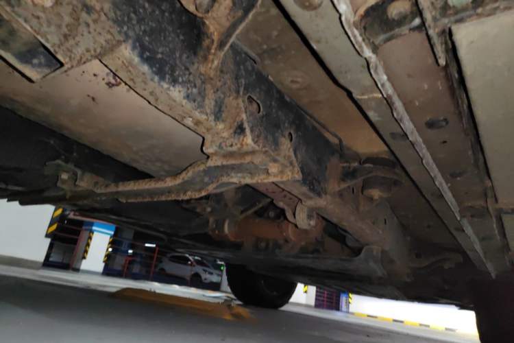 Used Roewe RX8 2018 30T Smart Connectivity All-Wheel Drive Supreme Edition Chassis Rear Right