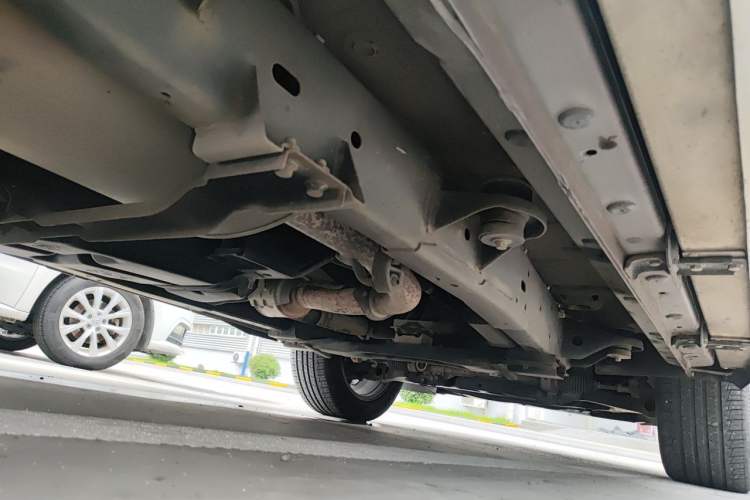 Used Roewe RX8 2018 30T Smart Connectivity Two-Wheel Drive Flagship Edition Chassis Rear Right