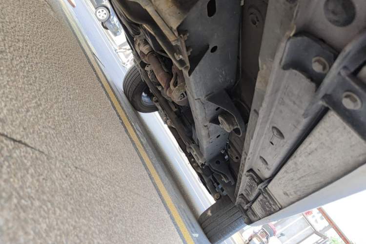 Used Roewe RX8 2018 30T Smart Connectivity Four-Wheel Drive Flagship Edition Chassis Rear Right