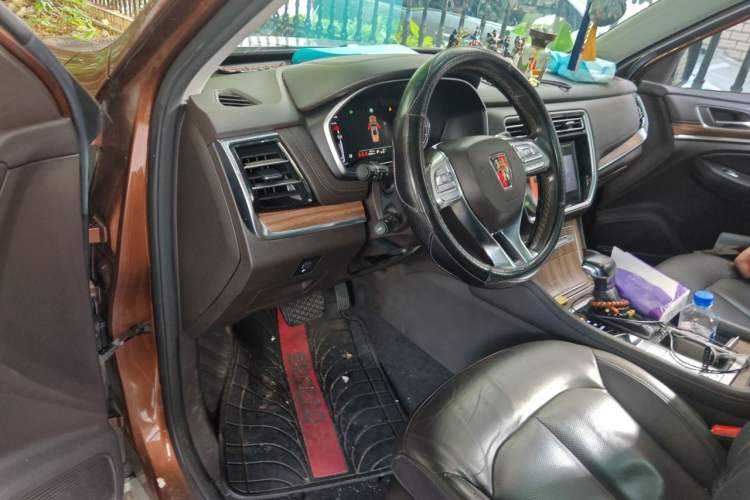 Used Roewe RX8 2018 30T Smart Connectivity Two-Wheel Drive Flagship Edition Driver Seat