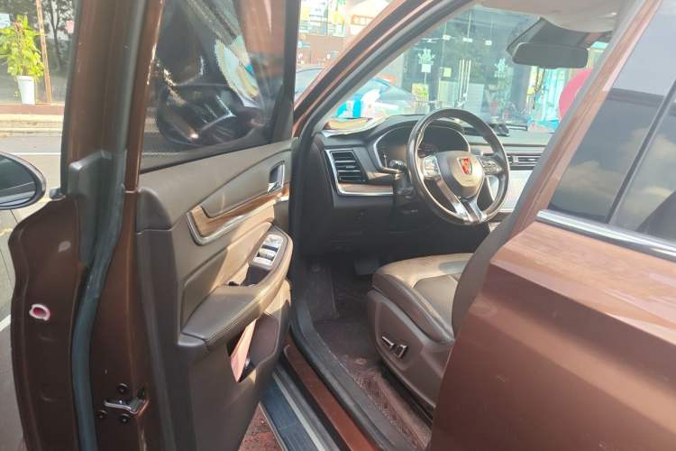 Used Roewe RX8 2018 30T Smart Connectivity Two-Wheel Drive Supreme Edition Driver Seat