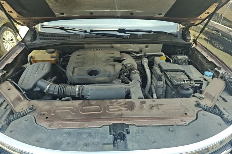 Used Roewe RX8 2018 30T Smart Connectivity Two-Wheel Drive Flagship Edition Engine Bay