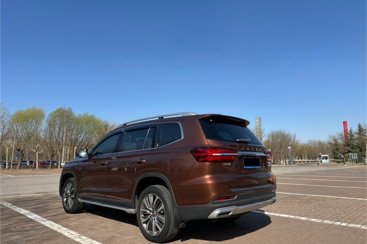 Used Roewe RX8 2018 30T Smart Connectivity All-Wheel Drive Supreme Edition Exterior 3