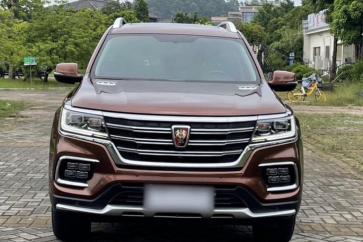 Used Roewe RX8 2018 30T Two-Wheel Drive Flagship Edition Exterior 3