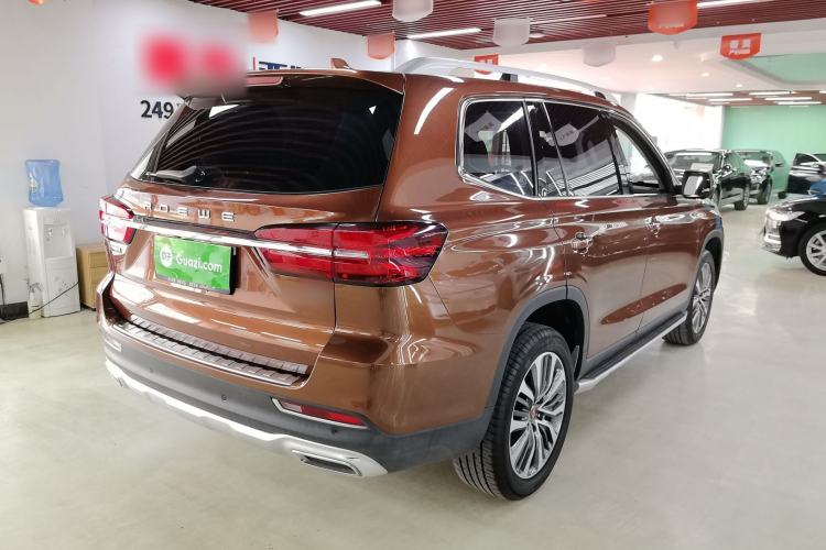 Used Roewe RX8 2018 30T Smart Connectivity All-Wheel Drive Supreme Edition Exterior 4