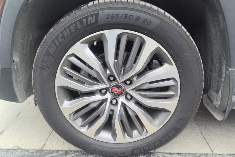 Used Roewe RX8 2018 30T Smart Connectivity All-Wheel Drive Supreme Edition Exterior 8