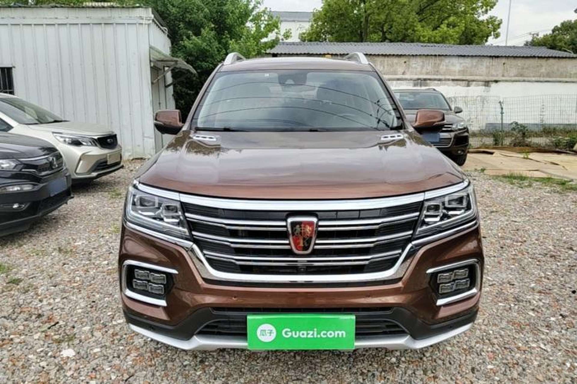 Used Roewe RX8 2018 30T Smart Connectivity All-Wheel Drive Supreme Edition Front