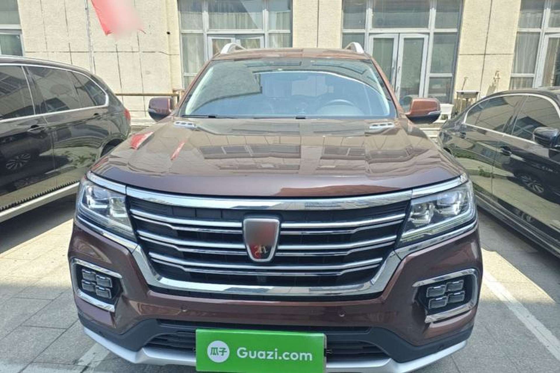 Used Roewe RX8 2018 30T Smart Connectivity Two-Wheel Drive Flagship Edition Front