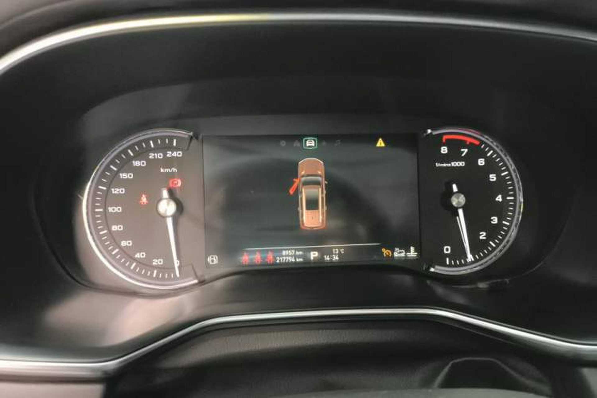Used Roewe RX8 2018 30T Smart Connectivity Four-Wheel Drive Flagship Edition Instrument Cluster