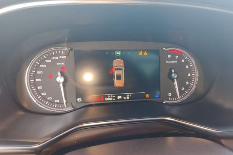 Used Roewe RX8 2018 30T Smart Connectivity Two-Wheel Drive Supreme Edition Instrument Cluster