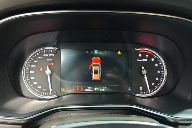 Used Roewe RX8 2018 30T Smart Connectivity Two-Wheel Drive Flagship Edition Instrument Cluster