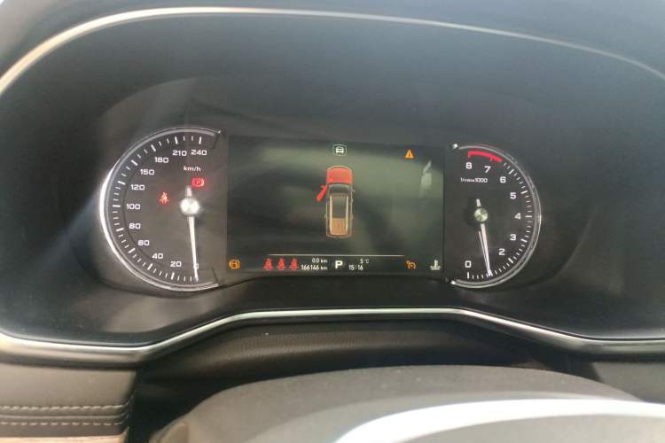 Used Roewe RX8 2018 30T Smart Connectivity Two-Wheel Drive Flagship Edition Instrument Cluster