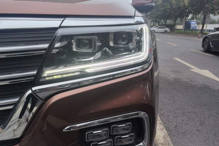 Used Roewe RX8 2018 30T Smart Connectivity All-Wheel Drive Supreme Edition Left Front Headlight