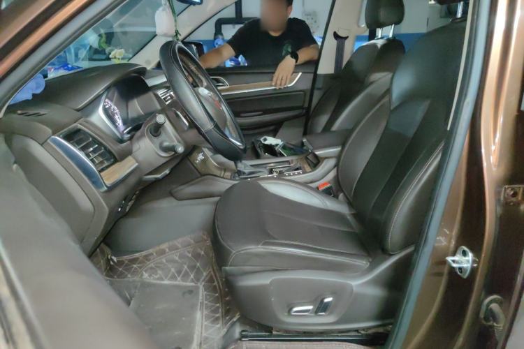 Used Roewe RX8 2018 30T Two-Wheel Drive Flagship Edition Left Front Seat