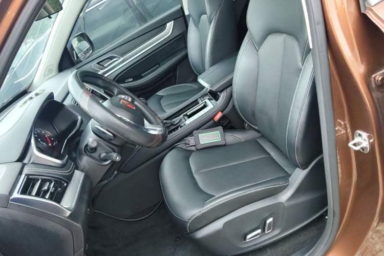 Used Roewe RX8 2018 30T Two-Wheel Drive Flagship Edition Left Front Seat