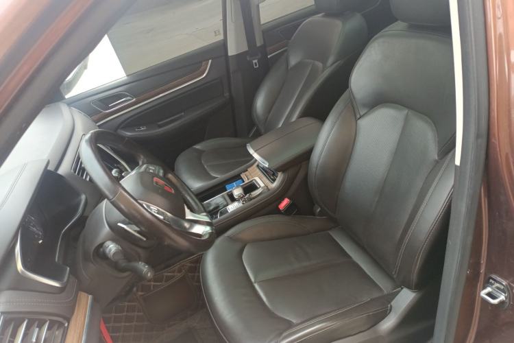 Used Roewe RX8 2018 30T Smart Connectivity Two-Wheel Drive Flagship Edition Left Front Seat