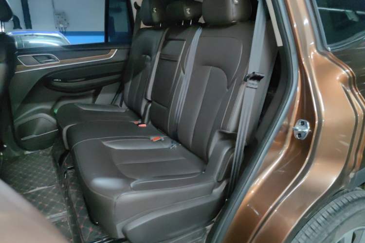 Used Roewe RX8 2018 30T Two-Wheel Drive Flagship Edition Left Rear Seat