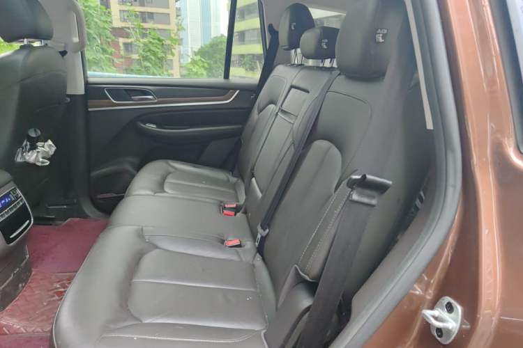 Used Roewe RX8 2018 30T Smart Connectivity Two-Wheel Drive Flagship Edition Left Rear Seat