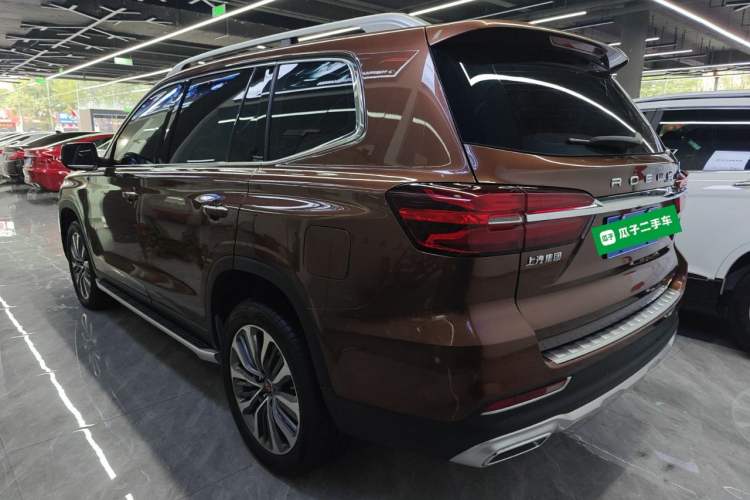 Used Roewe RX8 2018 30T Smart Connectivity All-Wheel Drive Supreme Edition Left Side
