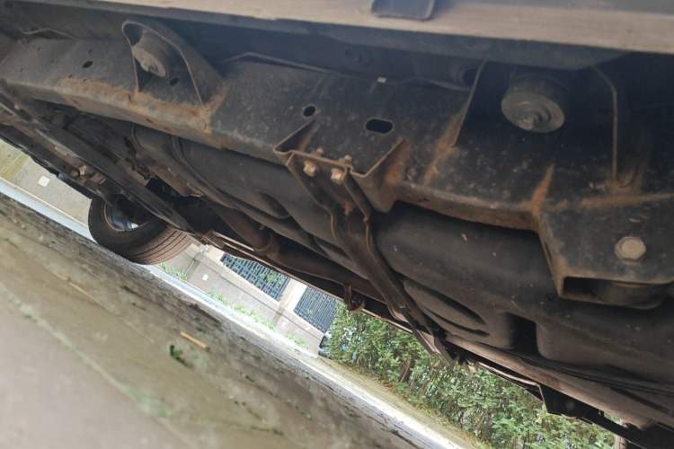 Used Roewe RX8 2018 30T Smart Connectivity Two-Wheel Drive Supreme Edition Chassis Rear Left